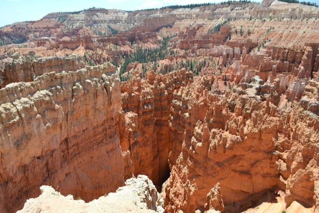 Narrow fins and tall hoodoos vary in colors depending on minerals imbedded