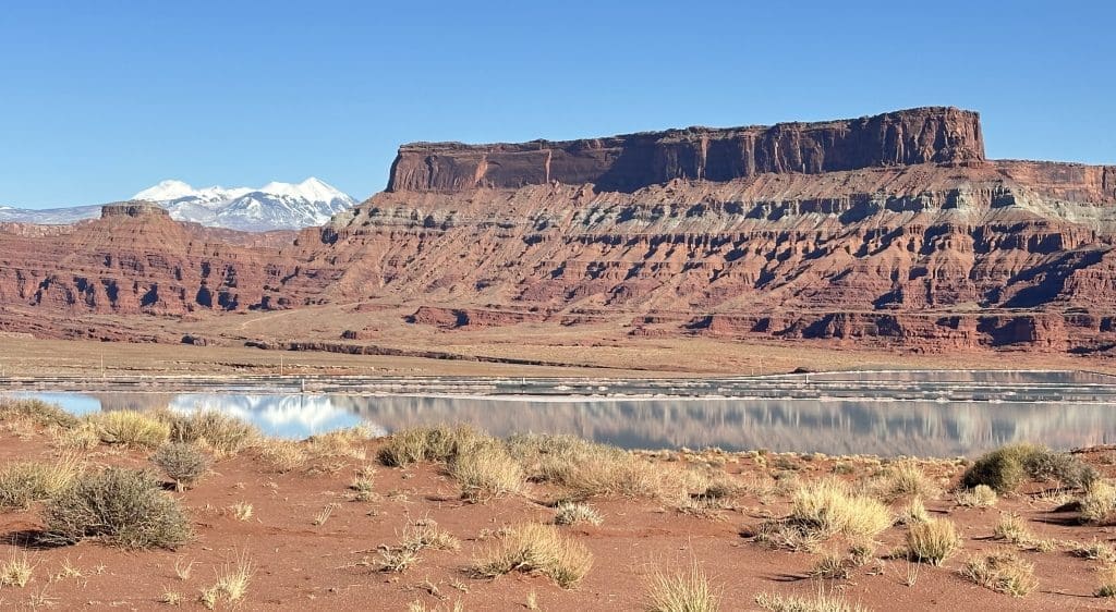 Evaporation ponds mine for potash