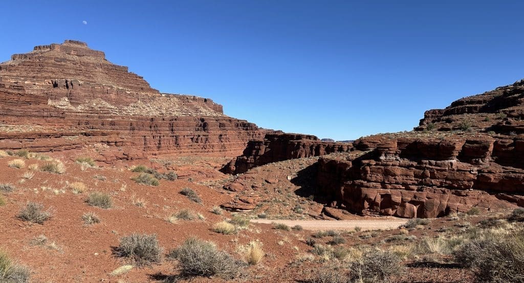 Views down in Shafer Canyon are stunning