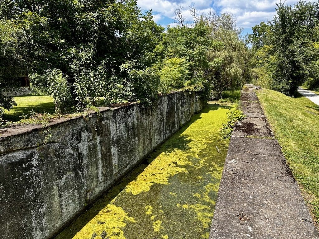 Lock 27, in Cuyahoga Valley National Park, as it appears in the summer heat